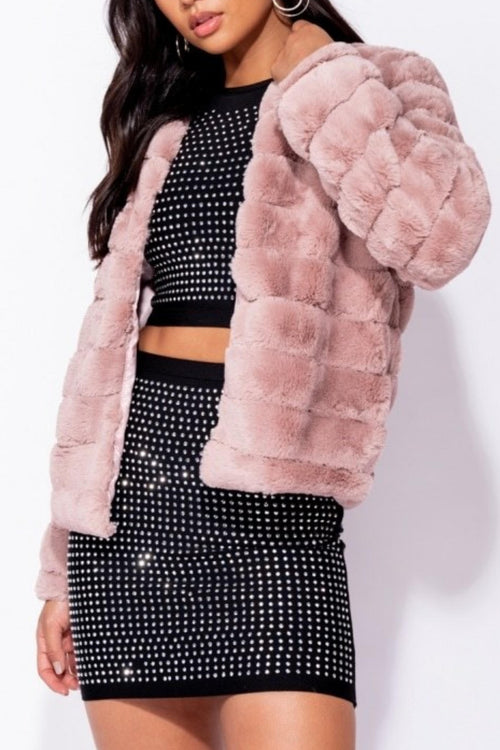 Baby Pink Cropped Faux Fur Jacket - dev.katchme